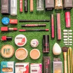 21 in 1 Makeup Kit for Girls & Women | Complete Makeup Set | Foundation, Primer, Concealer, Mascara, Eyeliner, Lip Gloss, Compact Powder, Loose Powder & Beauty Blender